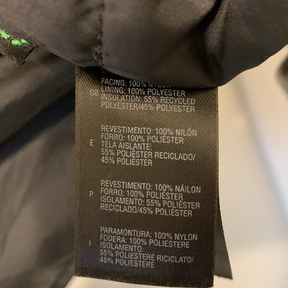 North Face Primaloft Zip Up Vest - Picture 4 of 4